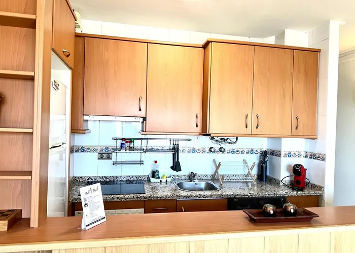 Appartement Cozy With Sea View & Pool