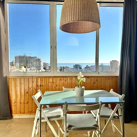 Apartment Cozy With Sea View & Pool *