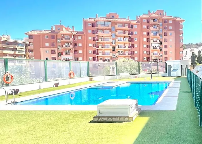 Cozy With Sea View & Pool פואנגירולה